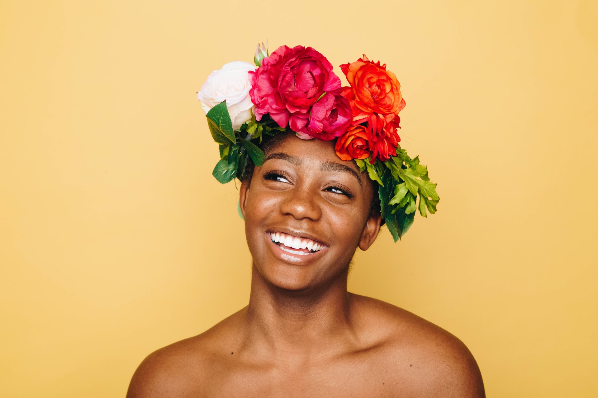 Mujer sonriendo.